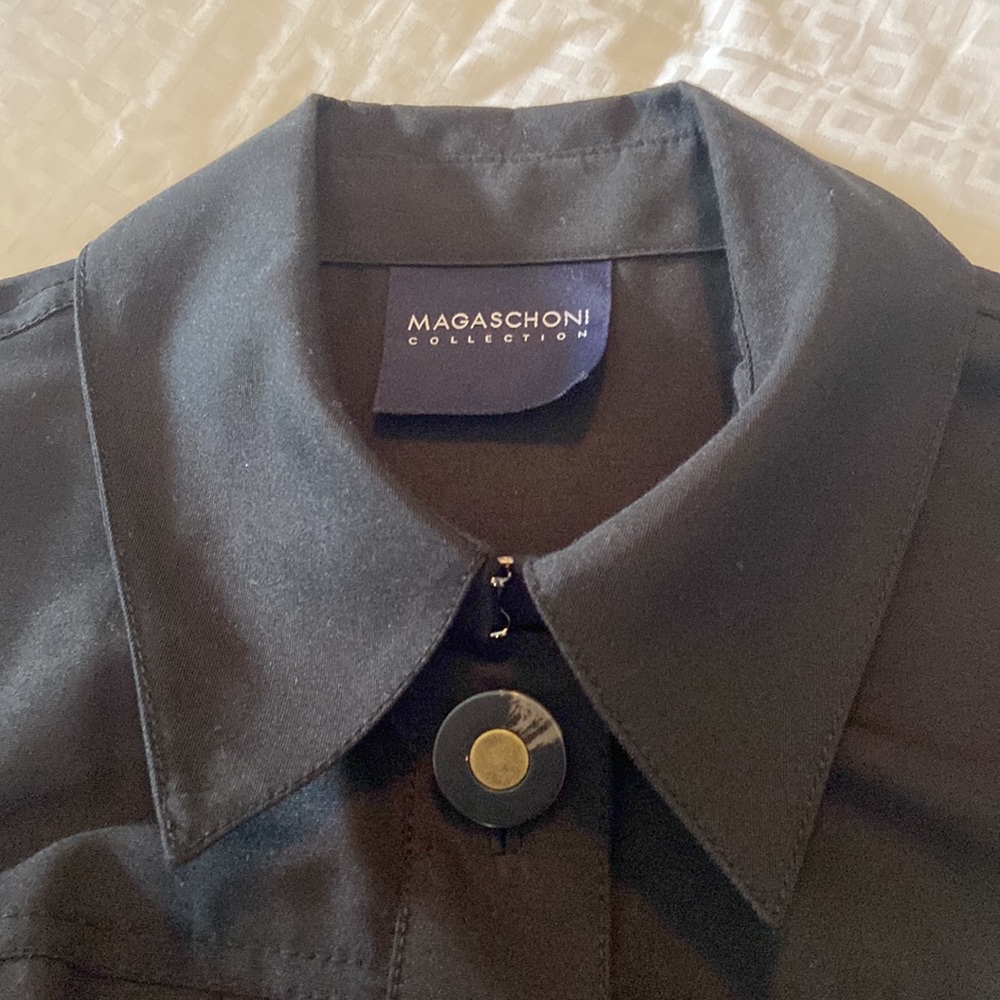 Magaschoni Collection - Picture 2 of 5